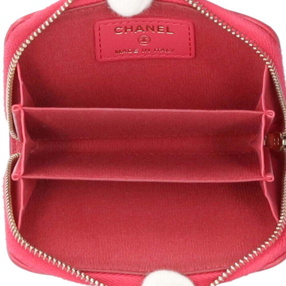 CHANEL Pink Lambskin Leather Wallet - Picture 5 of 10